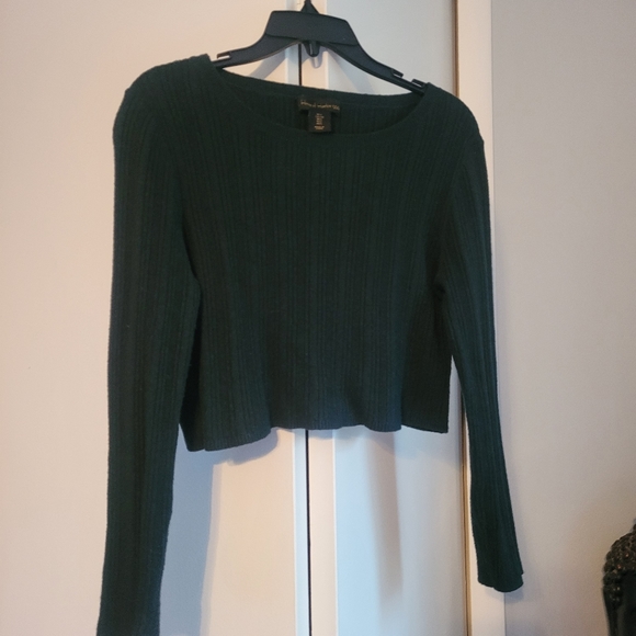 Hunter Green House of Harlow Cropped Sweater Soft - Picture 6 of 6